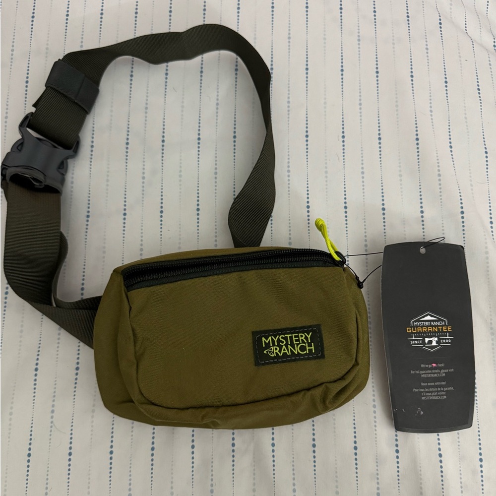 Mystery ranch hip pack